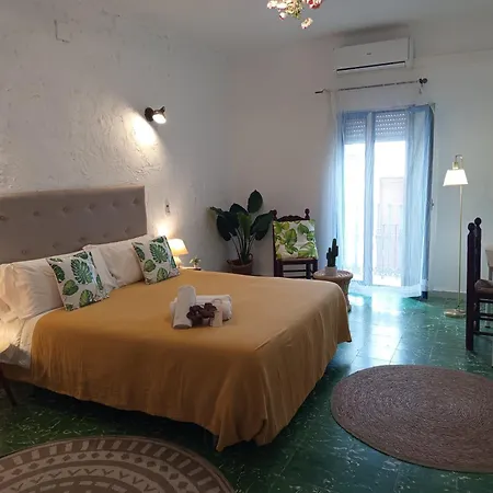 Ananda Beach Rooms - Castillo de Peñiscola-3