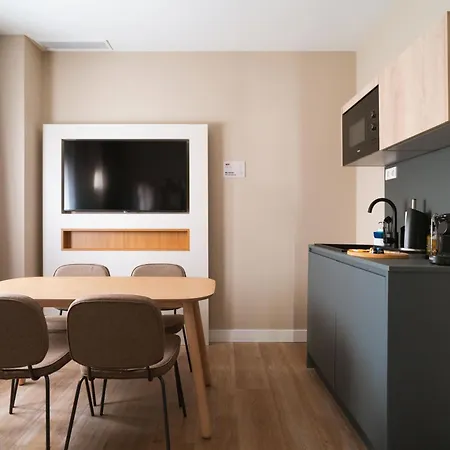 Limehome Palma Marina-2