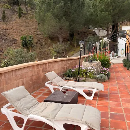 Casa rural Cristina- Piscina climatizada-2