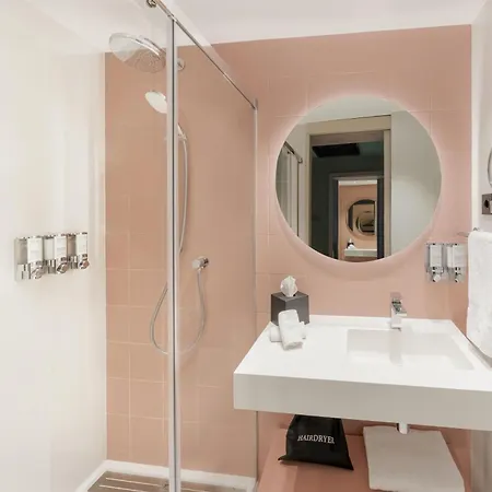 Hampton By Hilton Alicante Airport-2