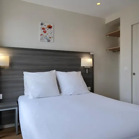 Hipotel Paris Voltaire Bastille-3