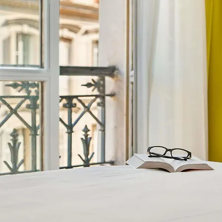 ibis Styles Paris République Le Marais-2