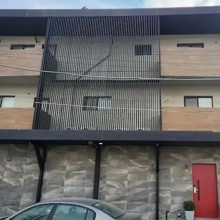 Loft 33-3