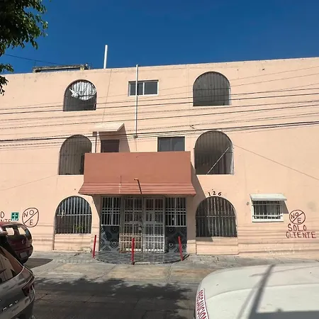 Casa de huespedes LOS SANTOS-2