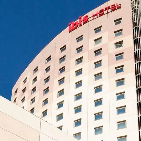 Ibis Barcelona Meridiana-2