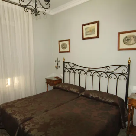 Hostal Roma-3
