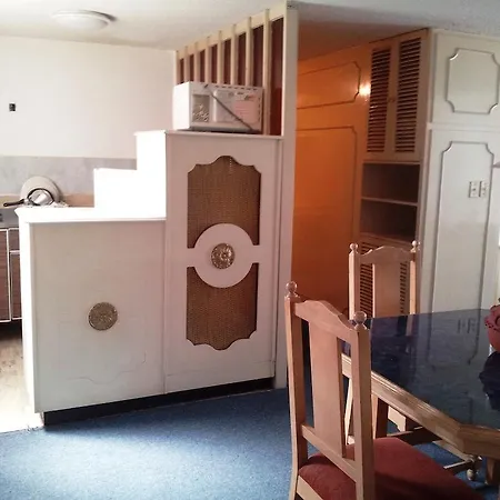 Residencia Rochester-3