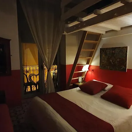Barrio Boutik Hostal Long Stays-3