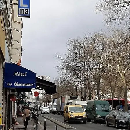 Hotel Les Chansonniers-2
