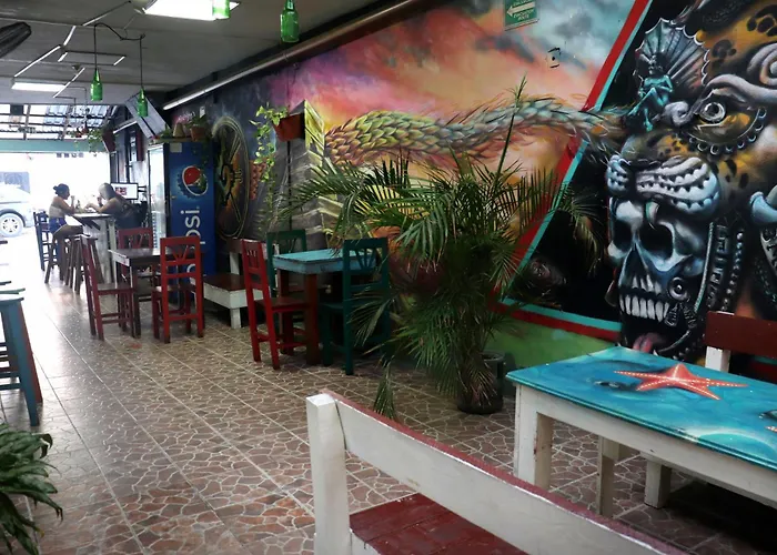 Tres Mundos Hostel Playa del Carmen