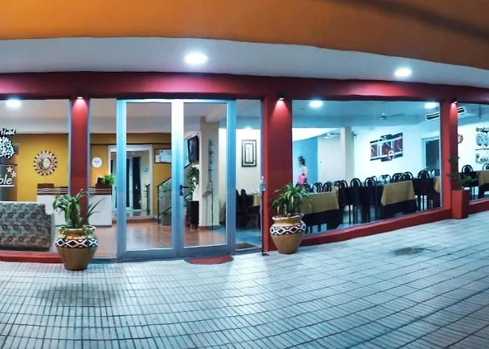 Nuevo Hotel Roble Termas de Río Hondo