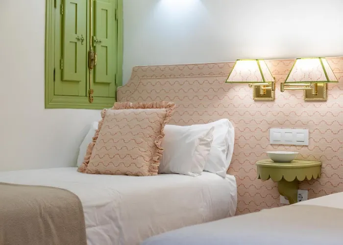 Hoteles BaratosLa Abadia De Giralda