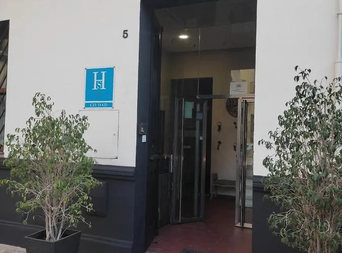 Hostal Puerta Carmona Sevilla