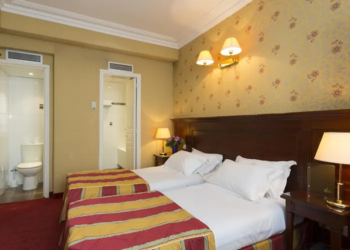 Elysees Niel Hotel París
