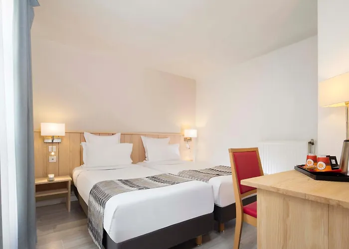 Hotel Le Compostelle París