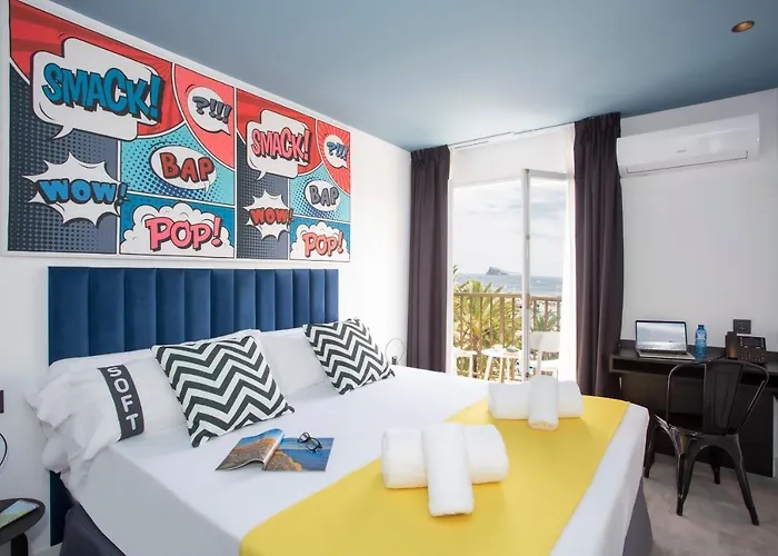 Casual Pop Art Benidorm By Casual Hoteles