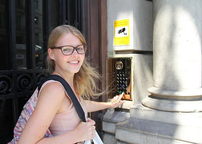 Alternative Creative Youth Hostel Barcelona