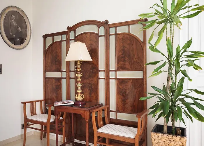 Hostal Oliva Barcelona