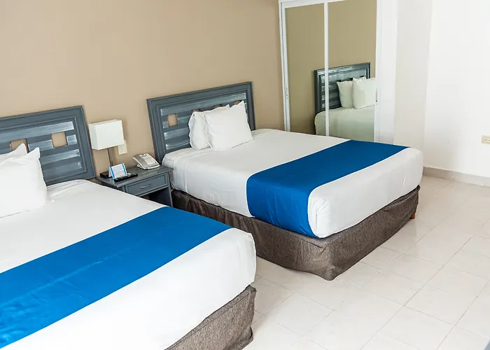 Ocean View Cancun Arenas