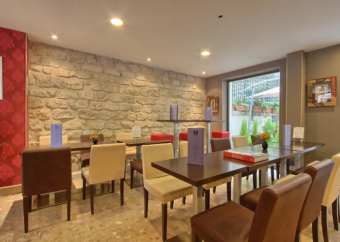 Timhotel Odessa Montparnasse París