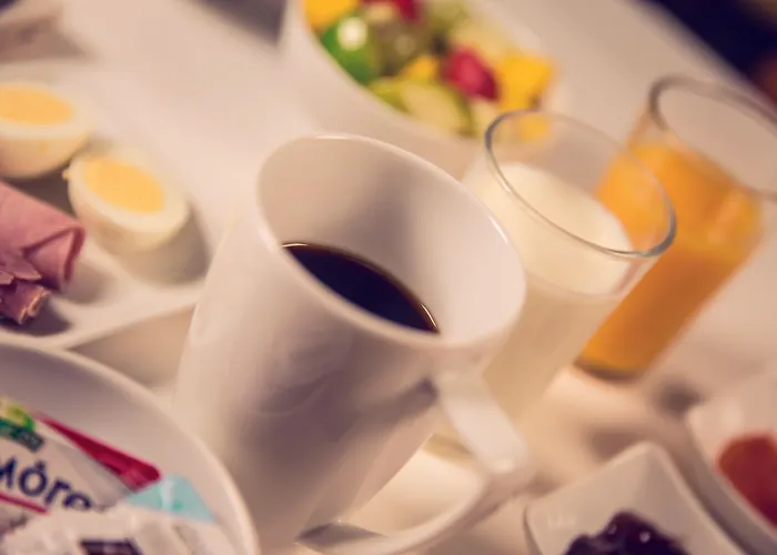 Timhotel Tour Eiffel París