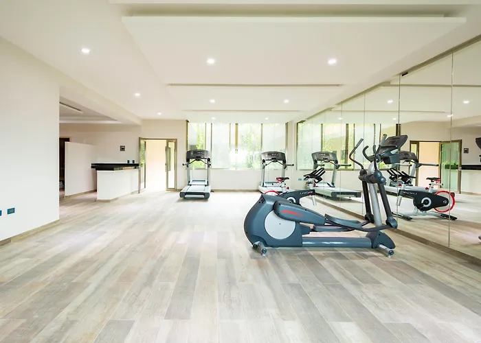 Palmarena Rooms & Residences - Long Stay Comfort With Parking, Sauna, Gym & Pool - Steps From 5Th Avenue Playa del Carmen