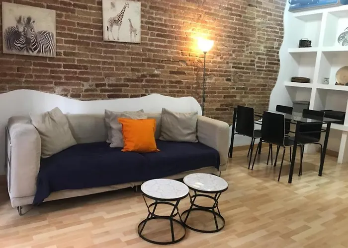 Rustic 2 Bedroom Apartment Poble Sec Barcelona