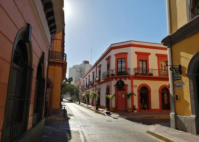 Casa Dahlia 2 Bed and Breakfast Mazatlán
