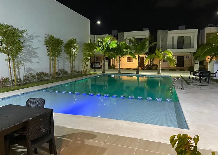 Villa Casa Rosa Smart House Playa del Carmen