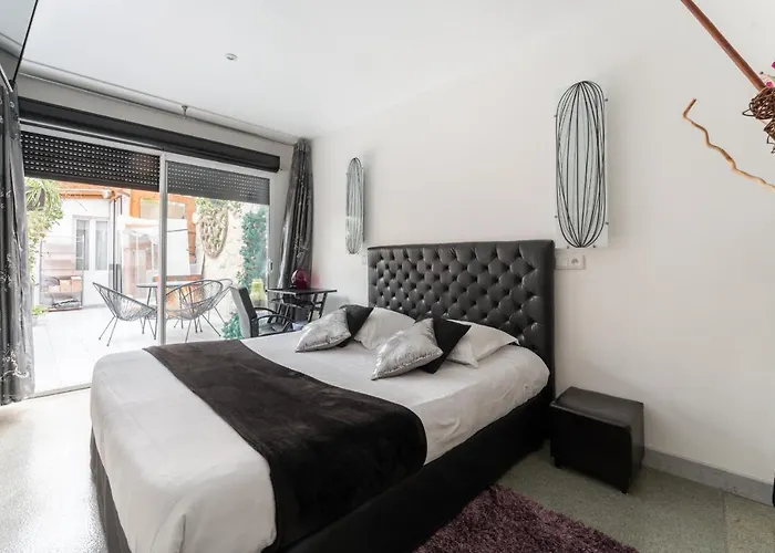 Hotel L'Oasis Montparnasse París