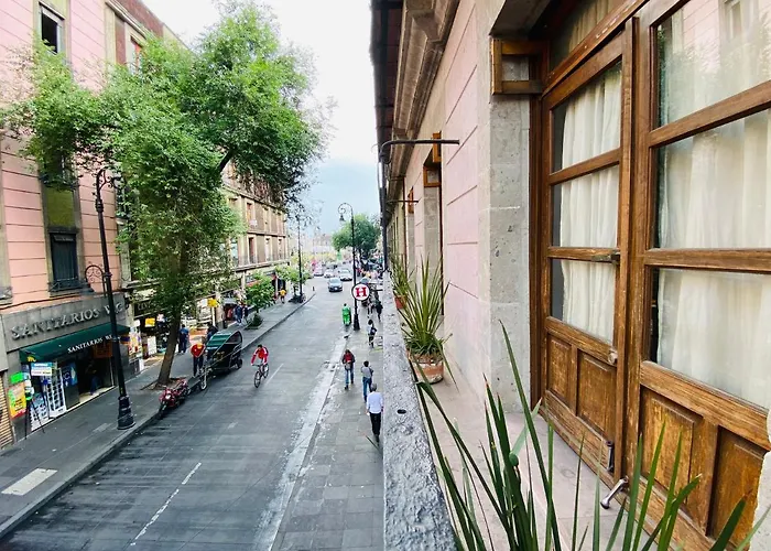 WHOST Hotel y Hostal México DF