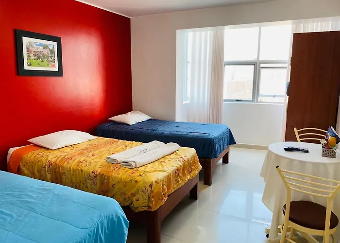 Hotel D' Poly Huacho