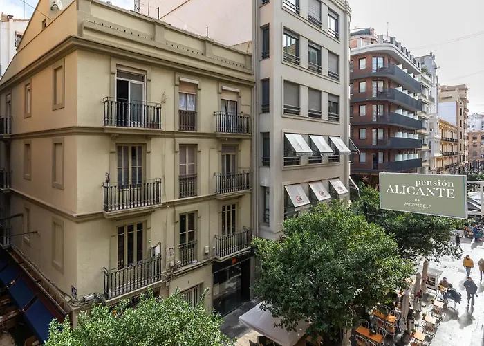 Pensión Alicante by Moontels Valencia