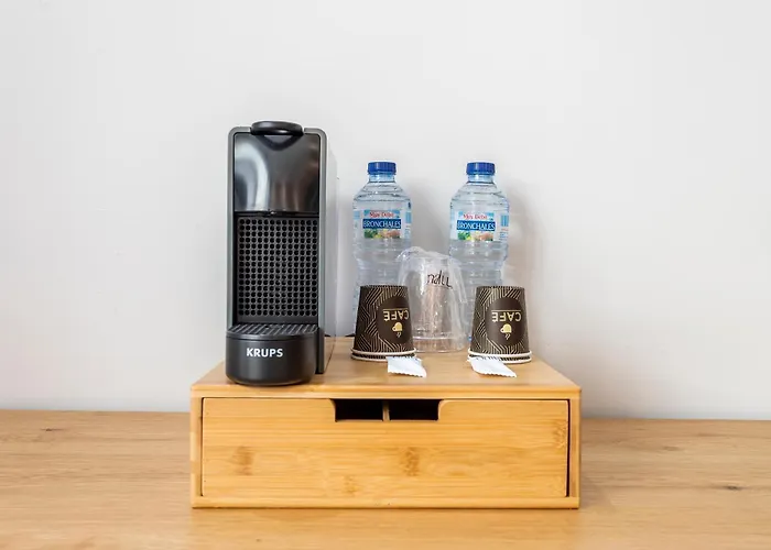 Nalu Valencia Boutique Rooms