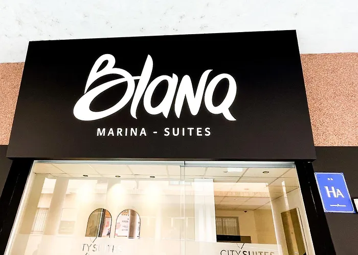 Blanq Marina Suites Valencia