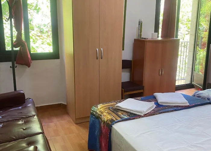 Pensión Teruel Barcelona