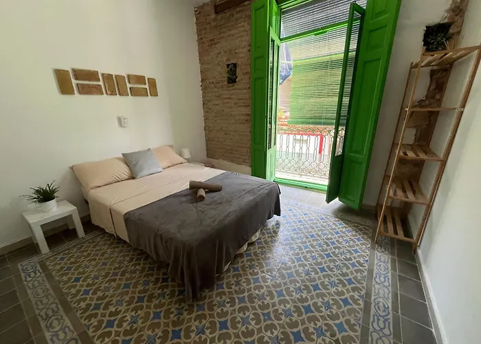 Hoteles BaratosKiwi Rooms Auto Check-In