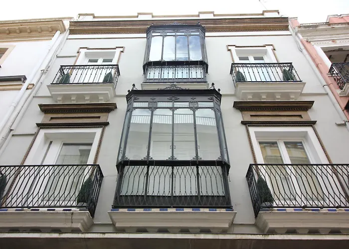 Las Atarazanas - Design Hostal Sevilla