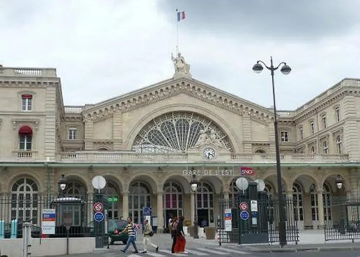 Hipotel Paris Montmartre Gare Du Nord