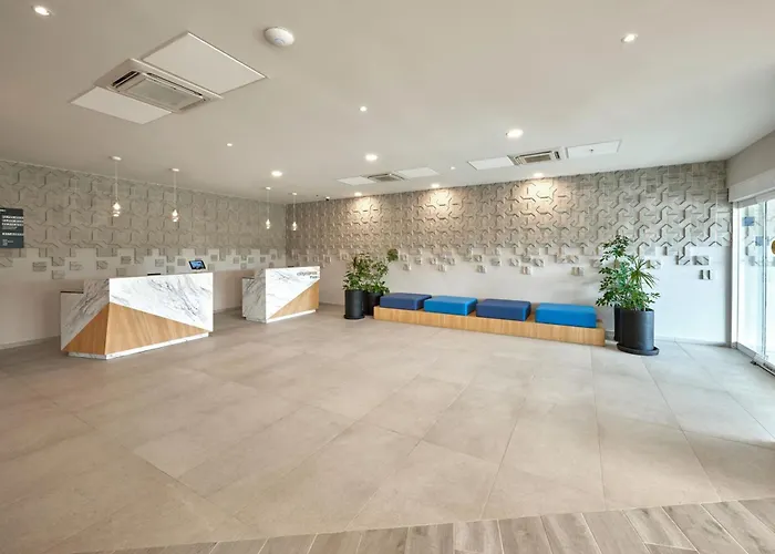 City Express Plus By Marriott Cancun Aeropuerto Riviera