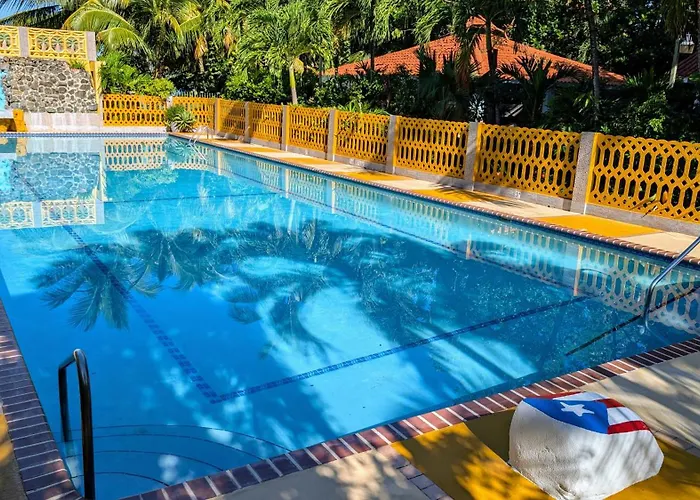 Yukayeke Playa Resort Añasco