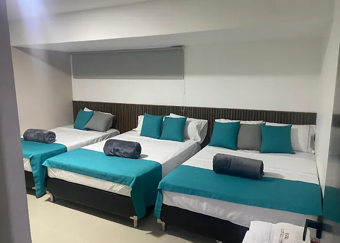 hotel la 70 gold Medellín