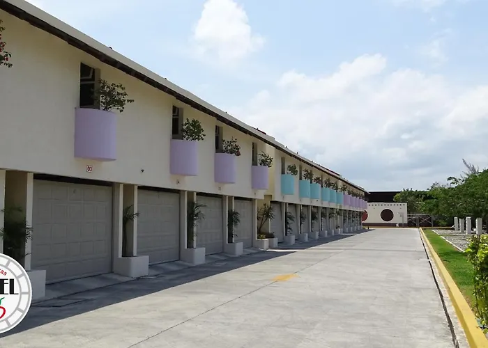 Motel Las Cerezas Cancún
