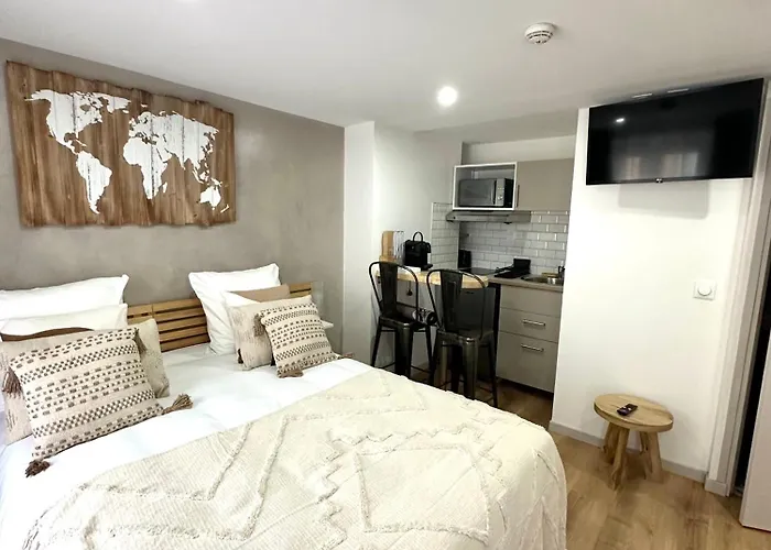 Hôtel Résidence A la Buttes aux Cailles París