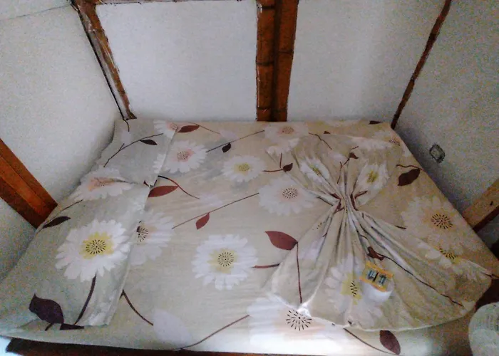 Hotel Santa Marta Melgar