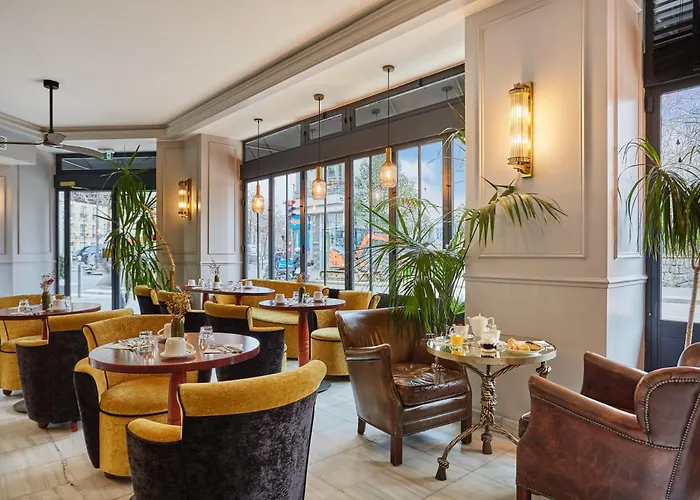 Eiffel Villa Garibaldi París