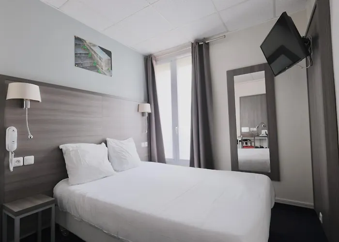 Hotel Lilas Gambetta París