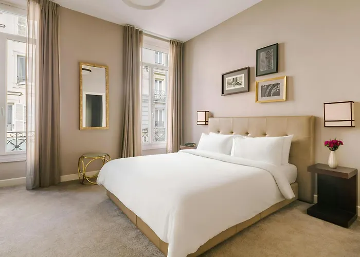 Le Frochot Hotel Pigalle, Sonder By Marriott Bonvoy París