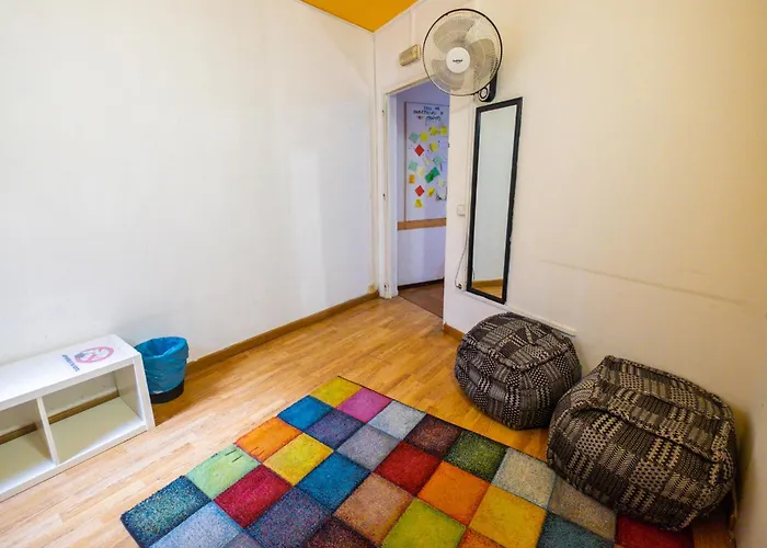 Hoteles BaratosDiagonal House