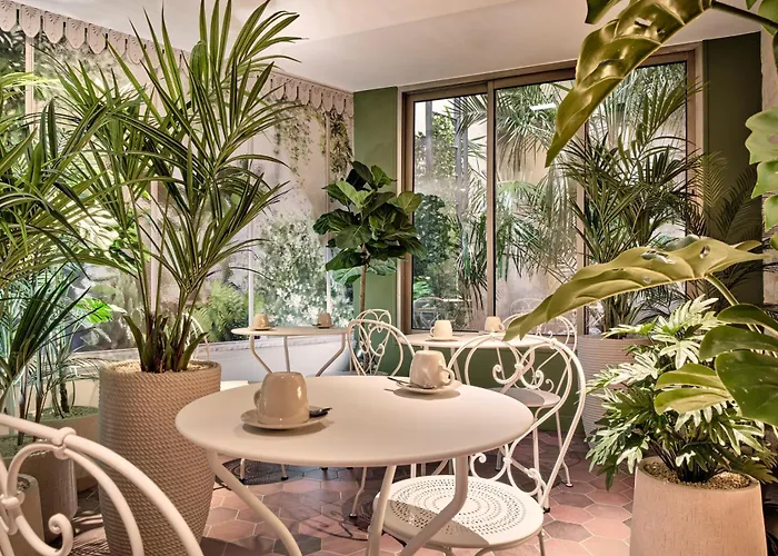 Hoteles BaratosMoulin Plaza